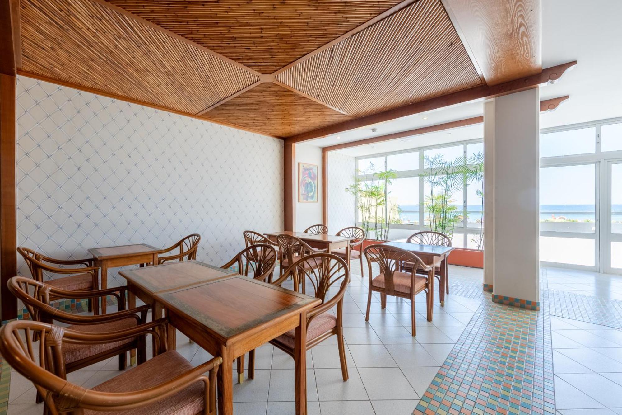 Atlantic View Apartment At Formosa Beach Фуншал Екстер'єр фото